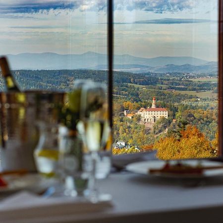 Vyhlidka Resort Nachod Bagian luar foto