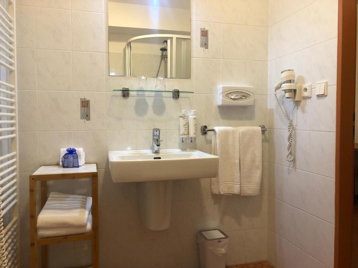 Vyhlidka Resort Nachod Bagian luar foto
