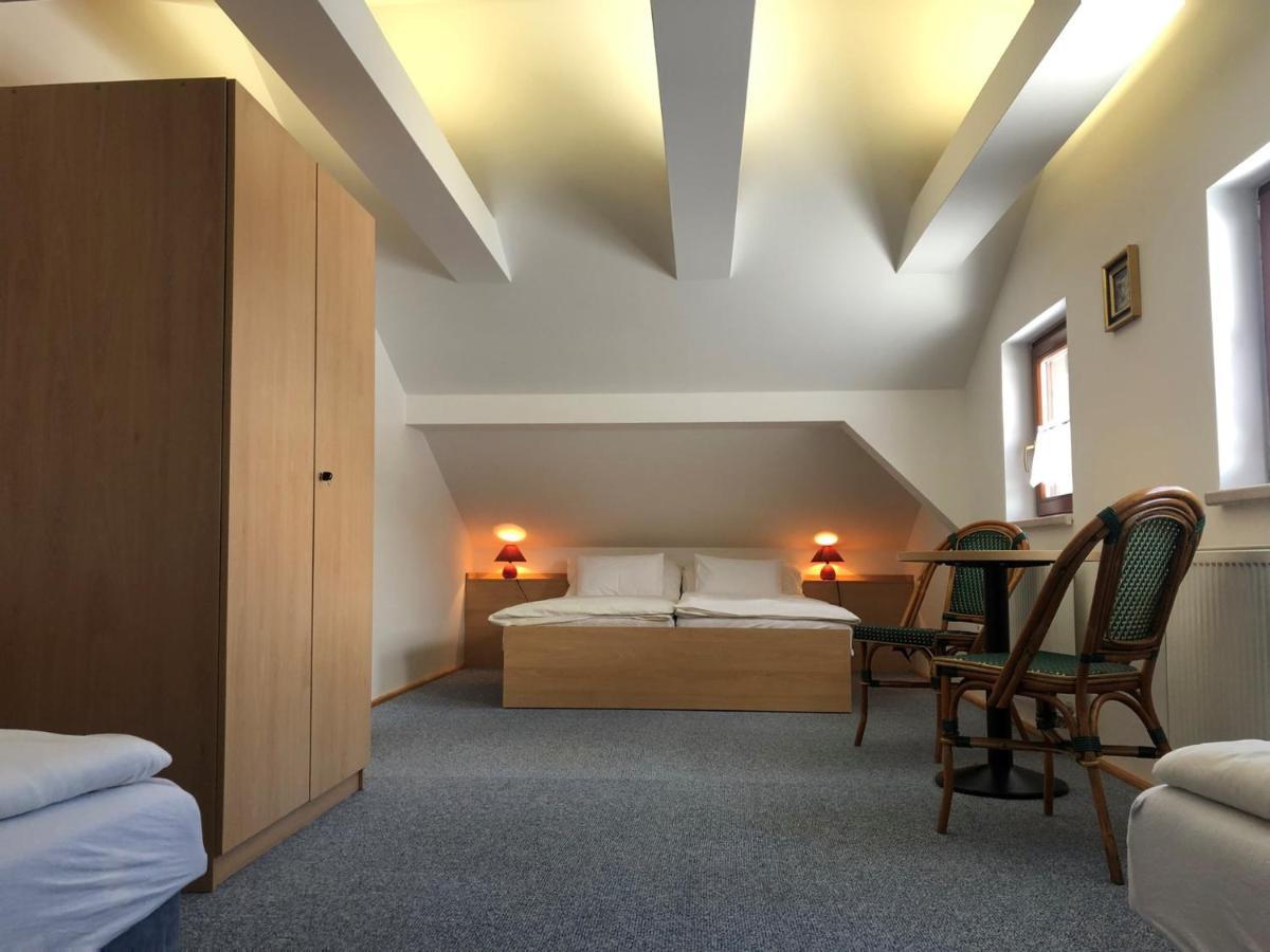 Vyhlidka Resort Nachod Bagian luar foto